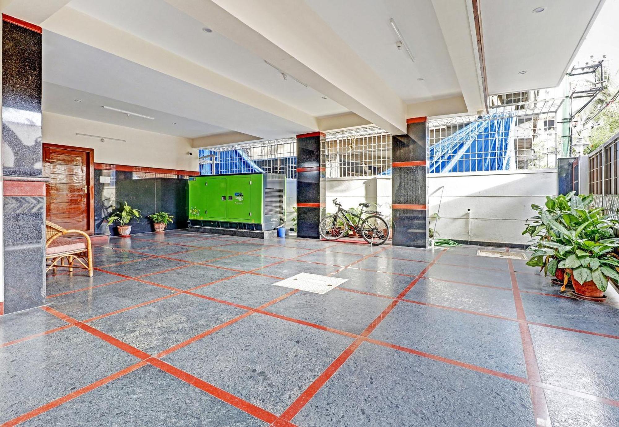 Capital O R R Residency Hotell Bangalore Eksteriør bilde